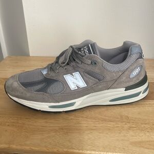 New Balance 991 V2 Rock Ridge Grey